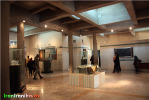  فضای  داخلی  موزه  توس  و  فردوسی. 